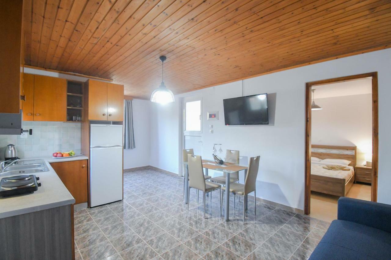 The Olive Garden House Case de vacanță Haraki